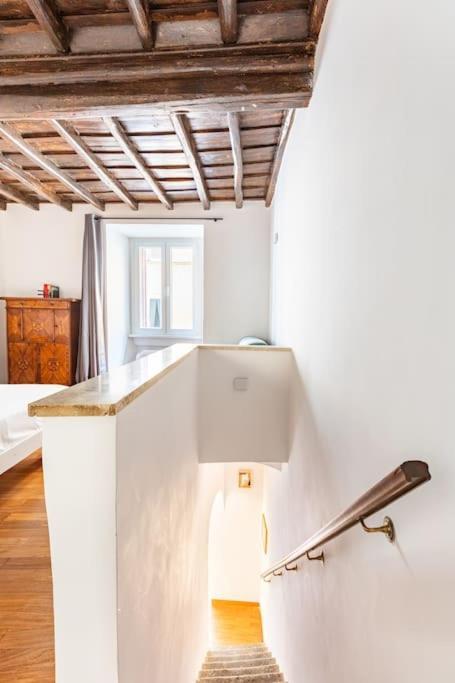Bottega Augustea Duplex Apartment In Monti Roma Dış mekan fotoğraf